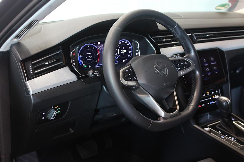 Volkswagen Passat (2020) 2.0TDI DSG Navi Tažné Display - fotka 3 z 25