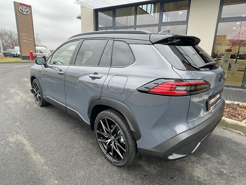 Toyota Corolla Cross 2.0 Hybrid FWD GR SPORT VIP - fotka 10 z 29