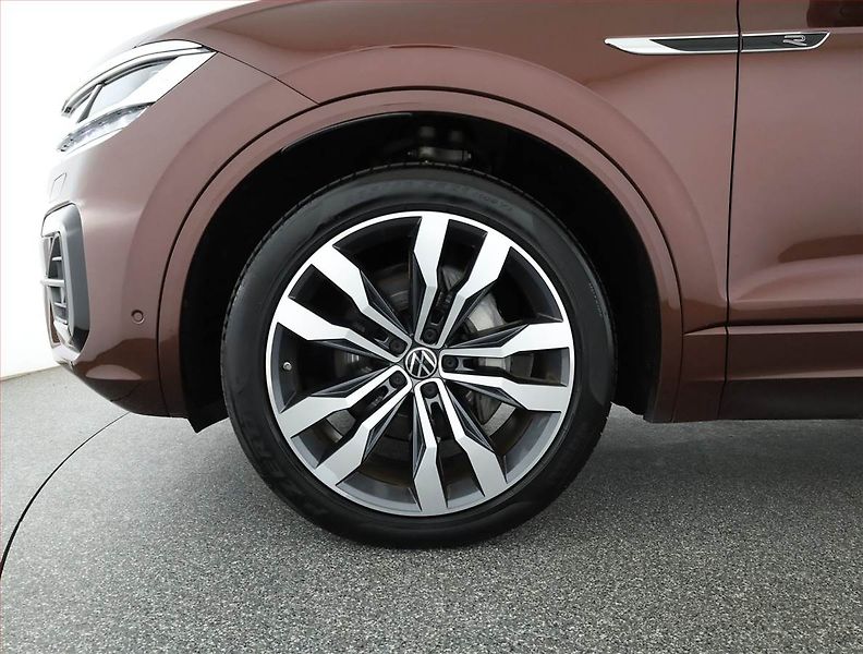 Volkswagen Touareg (2022) 3.0 TDI - fotka 22 z 22