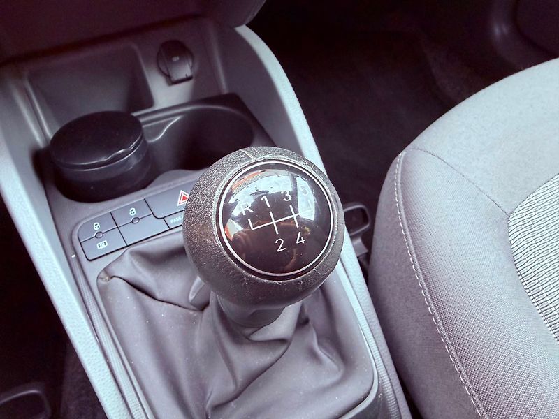 Seat Ibiza 1.4 16V Style, ČR, AutoAC - fotka 19 z 24