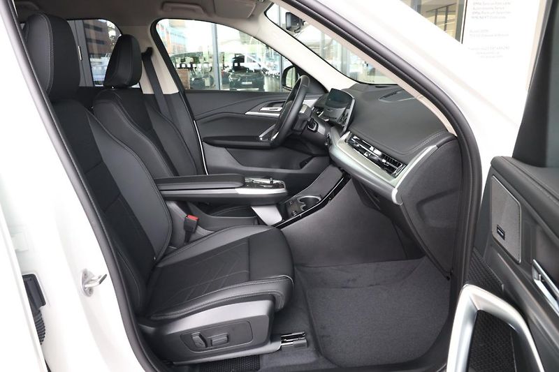BMW X1 sDrive18i - fotka 14 z 17