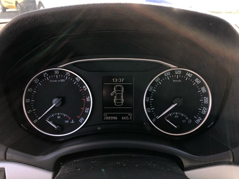 Škoda Octavia Combi Ambition 1.9 TDi - fotka 18 z 29