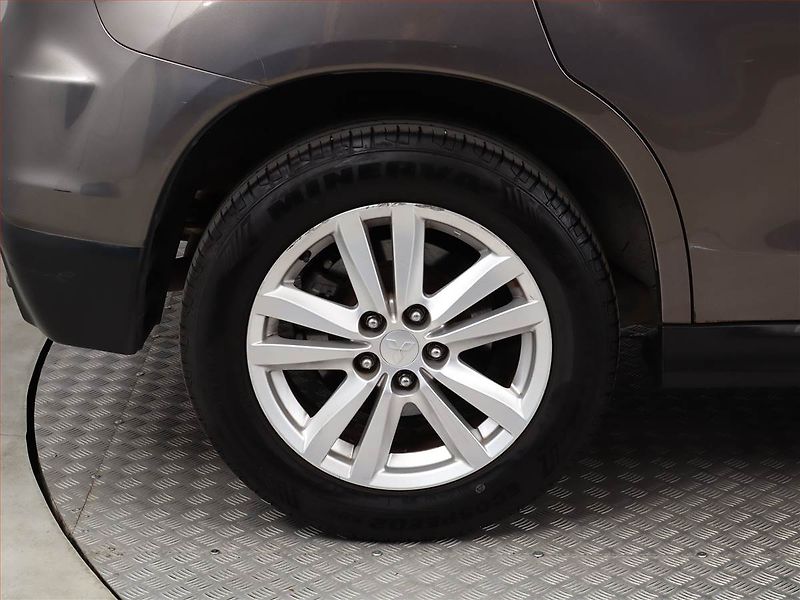 Mitsubishi ASX (2013) 1.8 DI-D MIVEC, 4X4, Tempomat - fotka 12 z 16