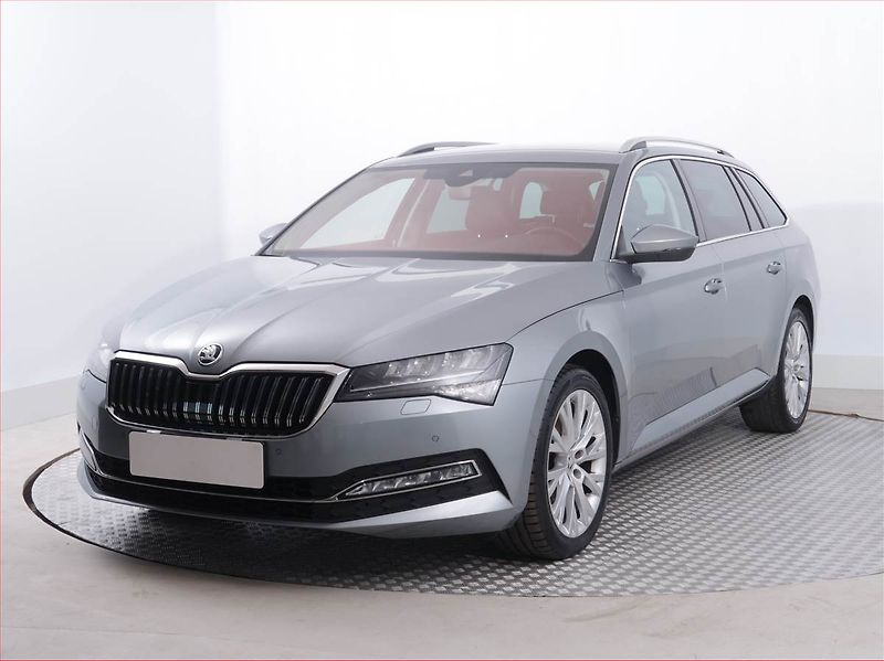 Škoda Superb (2020) Style 1.5 TSI - fotka 2 z 22
