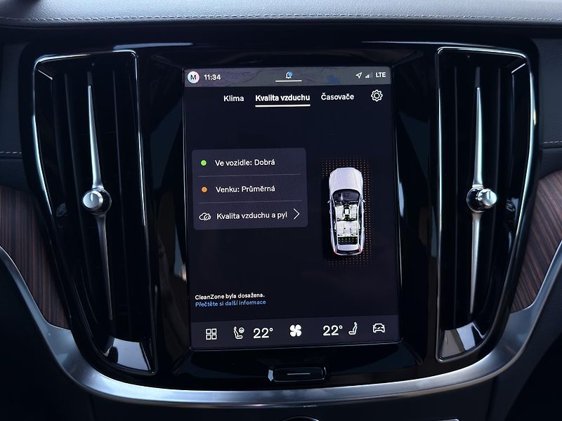 Volvo V60 T8 AWD ULTRA DARK // 335 kW - fotka 50 z 57