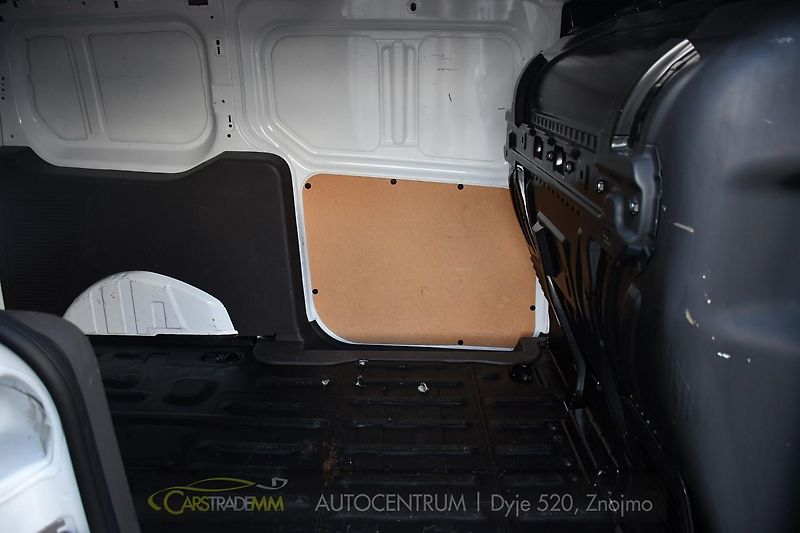 Ford Transit Connect 1.5ecoBlue 74kW TAŽNÉ - fotka 17 z 35