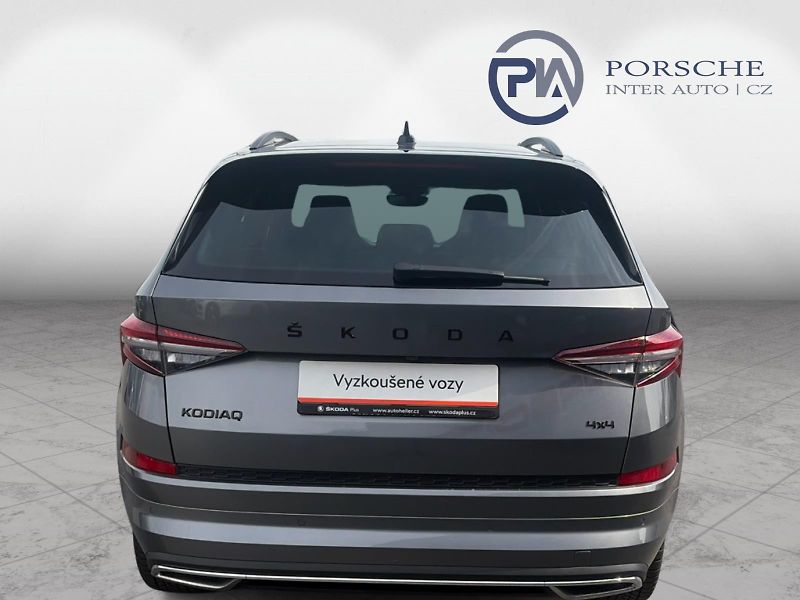 Škoda Kodiaq 2.0TDI Sportline DSG 4x4 7míst - fotka 8 z 24