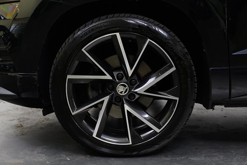 Škoda Karoq - fotka 10 z 26