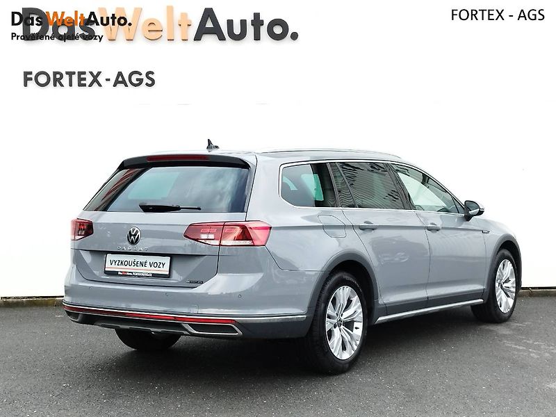 Volkswagen Passat Variant (2022) Alltrack,2.0 TDI,147kW,DSG,4Mo - fotka 2 z 23