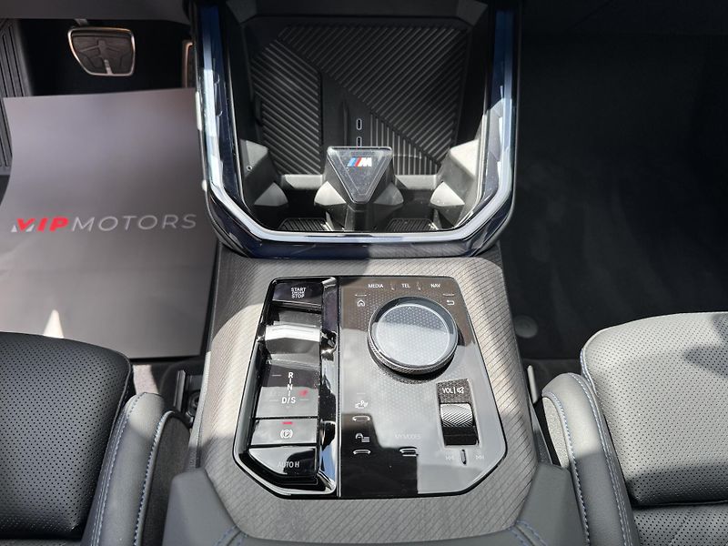 BMW X3 40xD-M PAKET-R19-LED-H&K - fotka 19 z 36