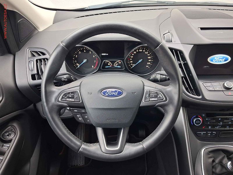 Ford Kuga (2018) 1.5EB, AC, výhřev sed. - fotka 11 z 17