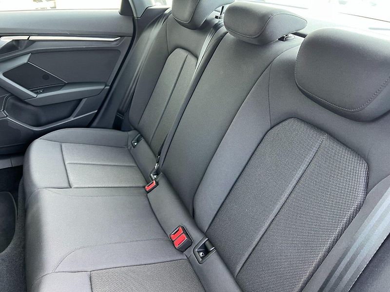 Audi A3 (2021) 1.0TFSi 81kW! 1.maj.! Navi! - fotka 18 z 35