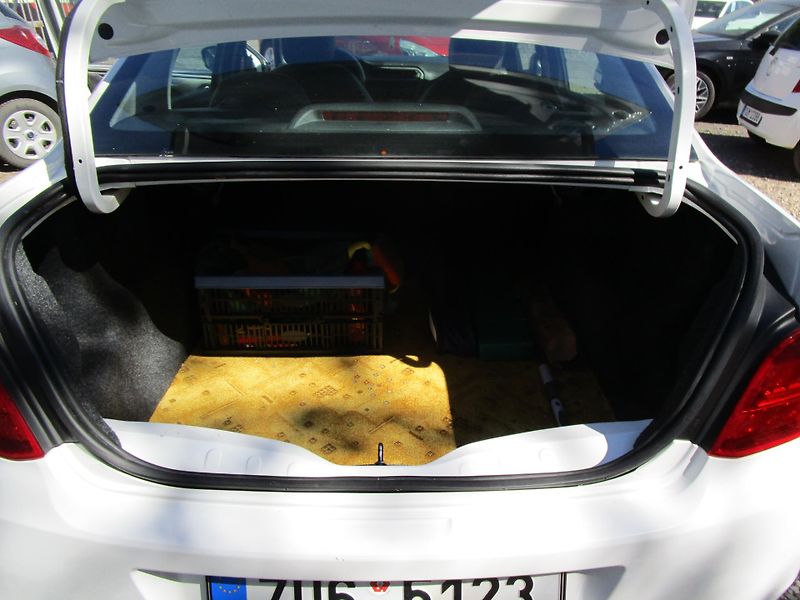 Peugeot 301 (2013) KOUPEN V ČR - MÁLO NAJ. KM - fotka 10 z 19