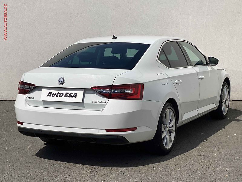 Škoda Superb (2019) 2.0 TDi, 2.maj,ČR, DSG - fotka 4 z 19