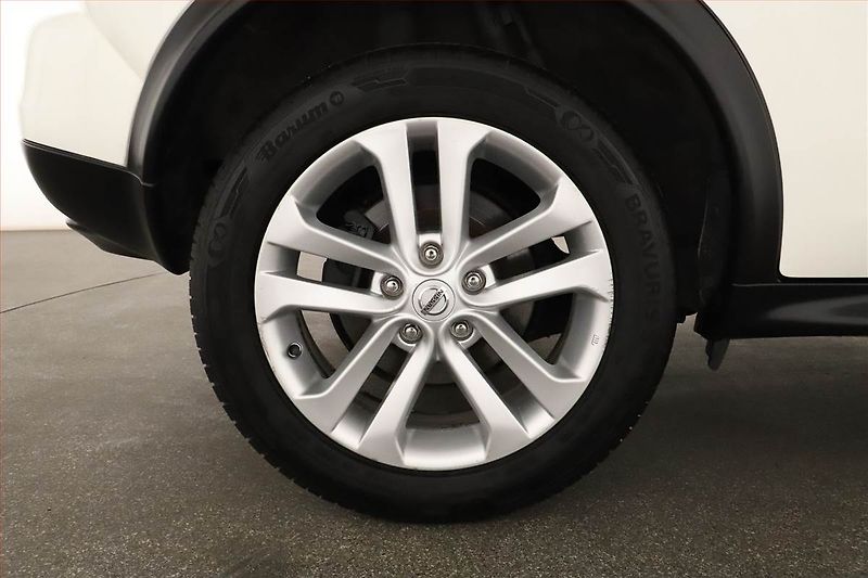 Nissan Juke (2012) 1.6 i, Automat, Navi, Tempomat - fotka 16 z 16
