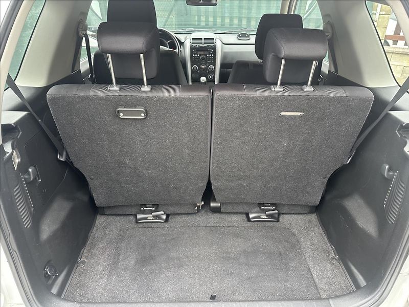 Suzuki Grand Vitara 1,6 4x4 1.majitel - fotka 5 z 22