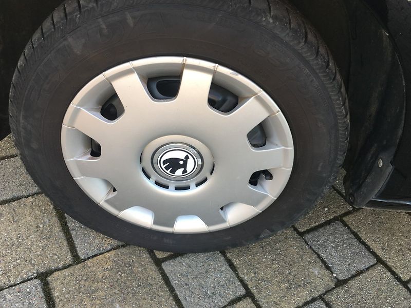 Škoda Fabia (2010) II Kombi 1.4 TDi - fotka 13 z 16