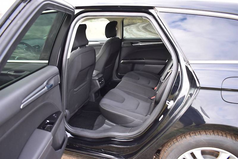 Ford Mondeo 2,0 TDCI TITANIUM,1M,TOP,AKCE - fotka 14 z 17