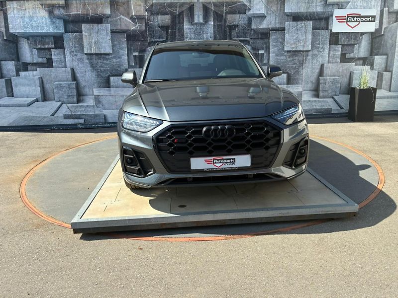 Audi SQ5 (2022) 3.0TDi,251KW,4x4,DPH,B&O,SLINE - fotka 2 z 36