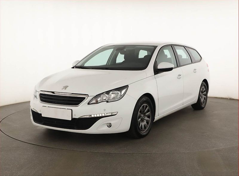 Peugeot 308 (2016) 1.6 BlueHDi, Tempomat - fotka 2 z 16