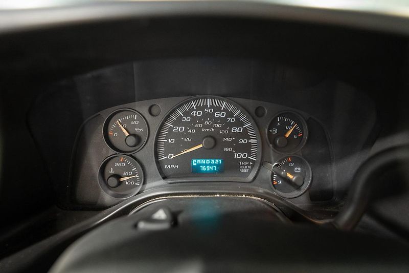 GMC Savana 4.8 V8 Vortec 208 kW - fotka 11 z 32