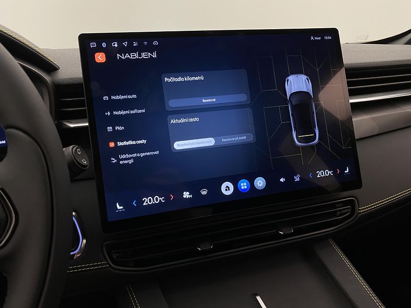 Lynk & Co 01 (2025) CORE PHEV AUT CZ 1.maj - fotka 74 z 96