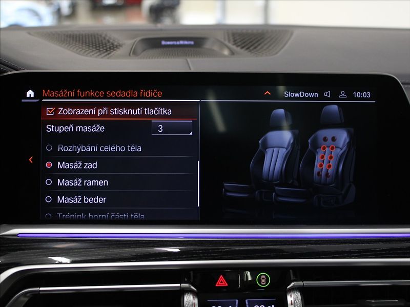 BMW X7 3,0 40xD M-paket B&W 6-míst ČR - fotka 21 z 51