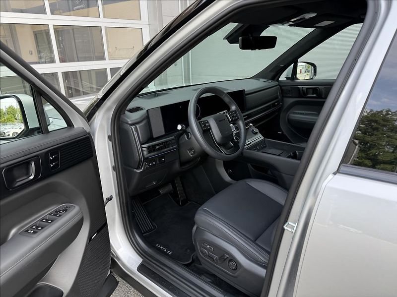 Hyundai Santa Fe 1,6 T HEV 4x4 7M  Calligraphy - fotka 8 z 30
