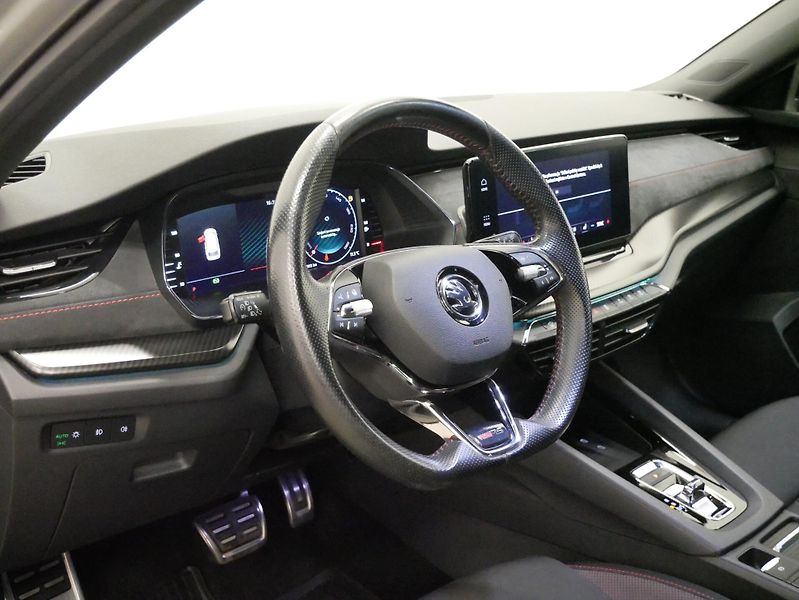 Škoda Octavia - fotka 14 z 36