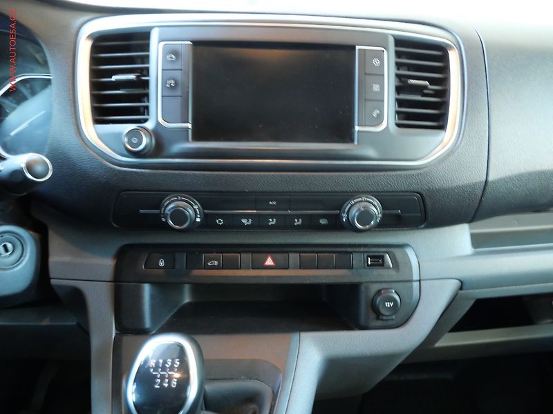 Opel Vivaro (2021) 1.5CDTi L2, 2.maj,ČR, AC - fotka 11 z 17