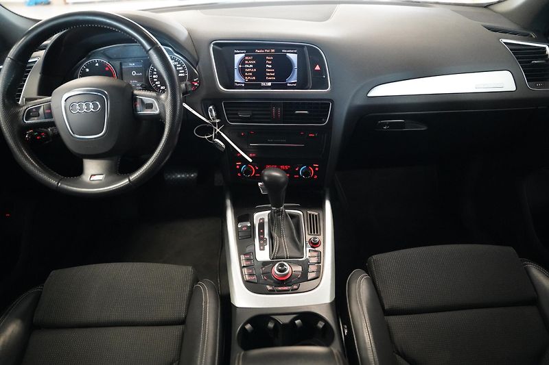 Audi Q5 - fotka 5 z 27