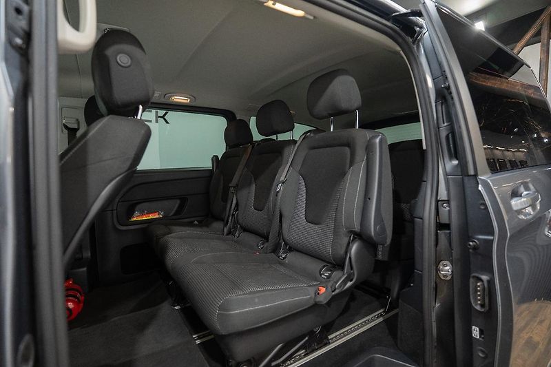 Mercedes-Benz Ostatní V300d 4MATIC 176 kW - fotka 9 z 32