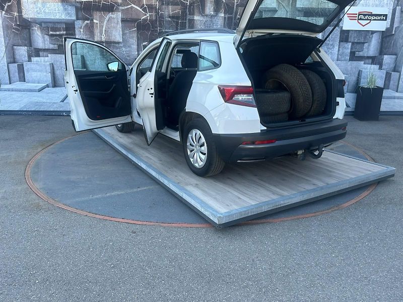 Škoda Karoq (2019) 1.6TDi, 85KW, NOVÉ ROZVODY - fotka 9 z 22