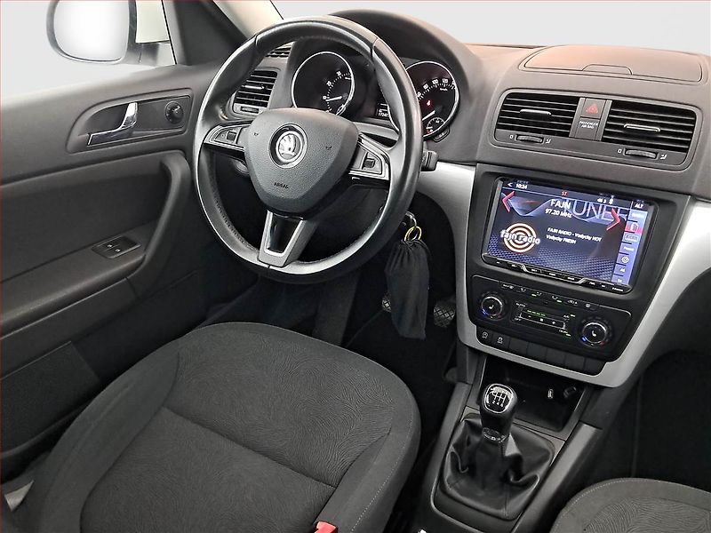 Škoda Yeti (2013) 1.4 TSI, Tempomat - fotka 7 z 18