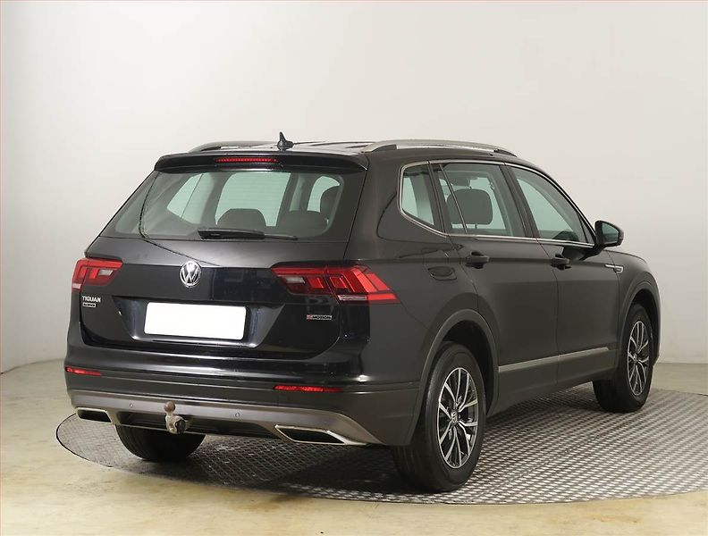 Volkswagen Tiguan Allspace (2021) Comfortline 2.0 TDI - fotka 5 z 23