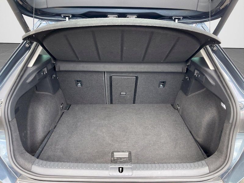 Cupra Formentor (2024) 2.0 TDI 110 kW DSG 4Drive Basi - fotka 31 z 35