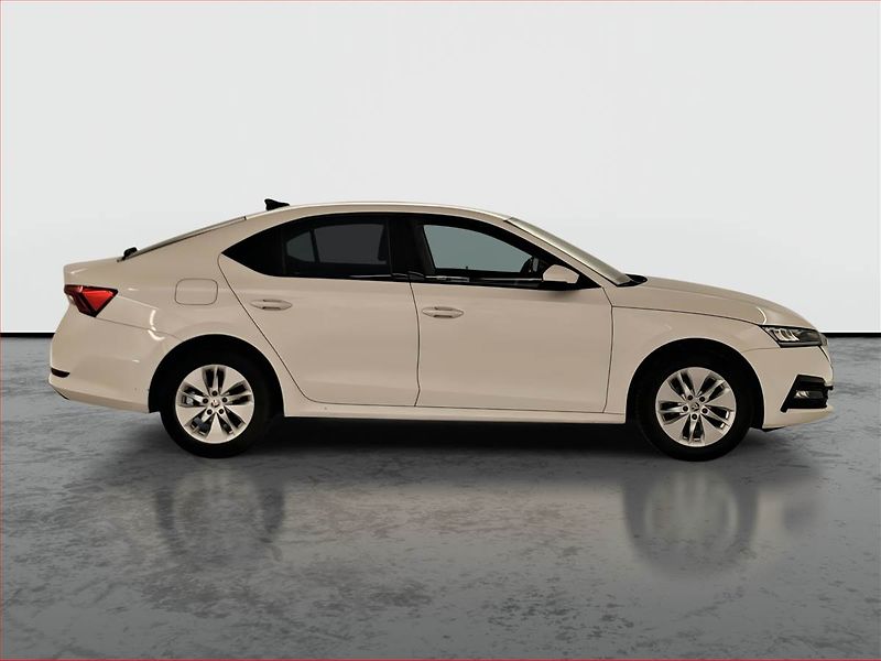 Škoda Octavia (2020) Ambition 2.0 TDI, Serv.kniha - fotka 6 z 18