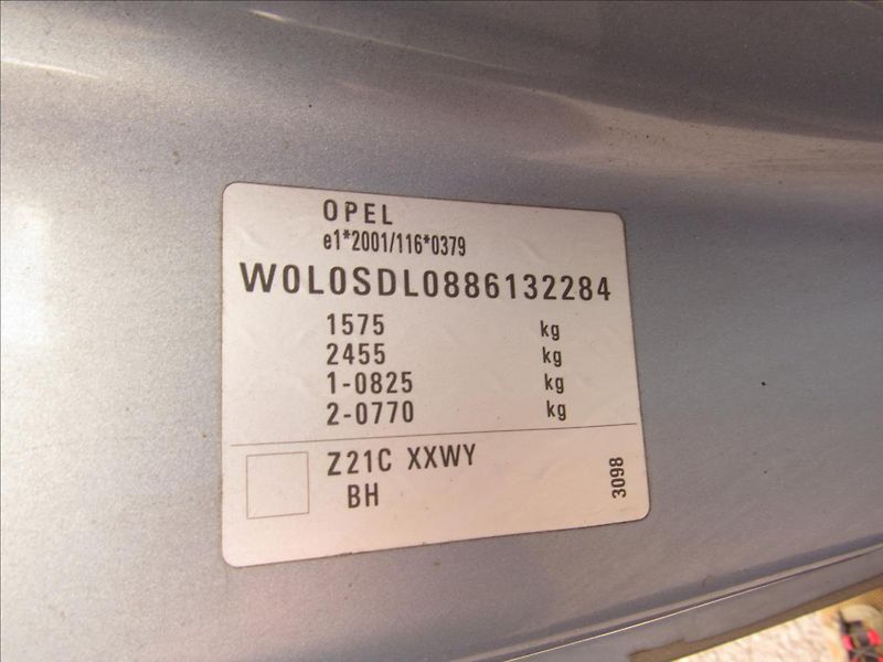 Opel Corsa 1,2 i 59kW - fotka 25 z 26