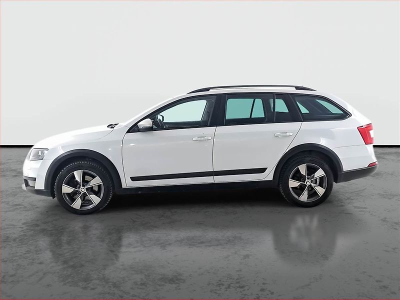 Škoda Octavia (2015) Scout 2.0 TDI, 4X4, Automat - fotka 3 z 23