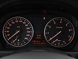 BMW Řada 3 (2008) 320 i, Xenony, Tempomat - náhled 9