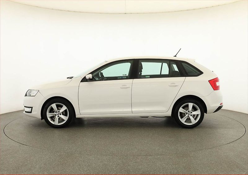 Škoda Rapid (2015) Spaceback 1.2 TSI, Tempomat - fotka 3 z 17