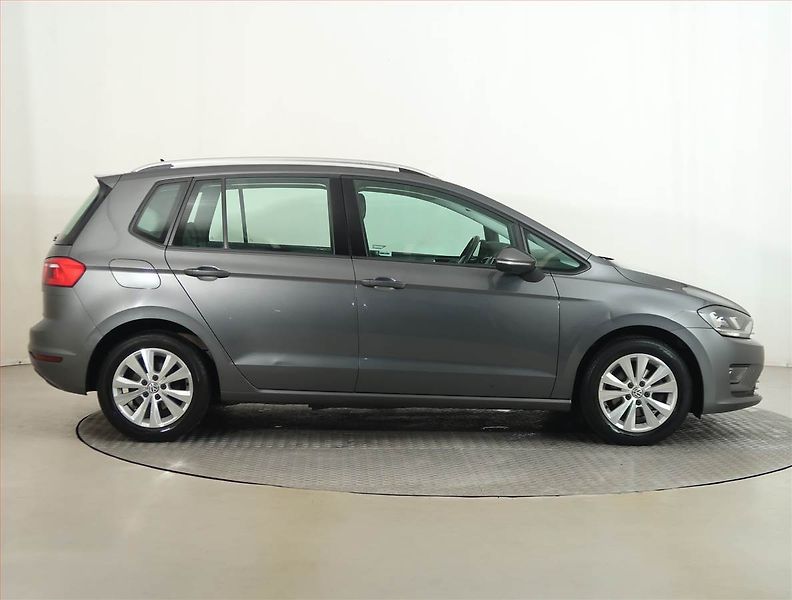 Volkswagen Golf Sportsvan (2017) Comfortline 1.4 TSI, Automat - fotka 6 z 15