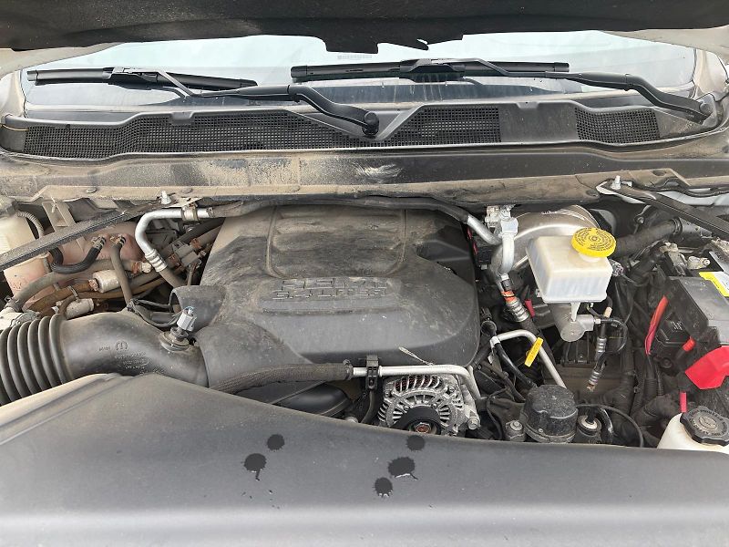 Dodge RAM (2020) 2500 6,4 L HEMI LIFTED - fotka 14 z 48