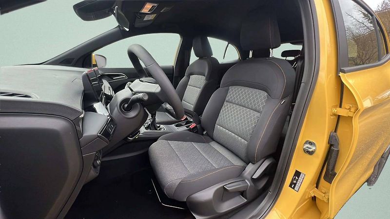 MG MG3 ICE EXCITE 1.5L (85kW/116k) MT - fotka 26 z 36