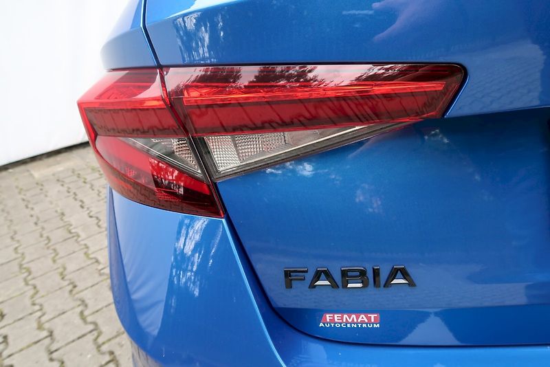 Škoda Fabia (2025) Monte Carlo 1.5 TSI 110 kW DSG - fotka 15 z 30