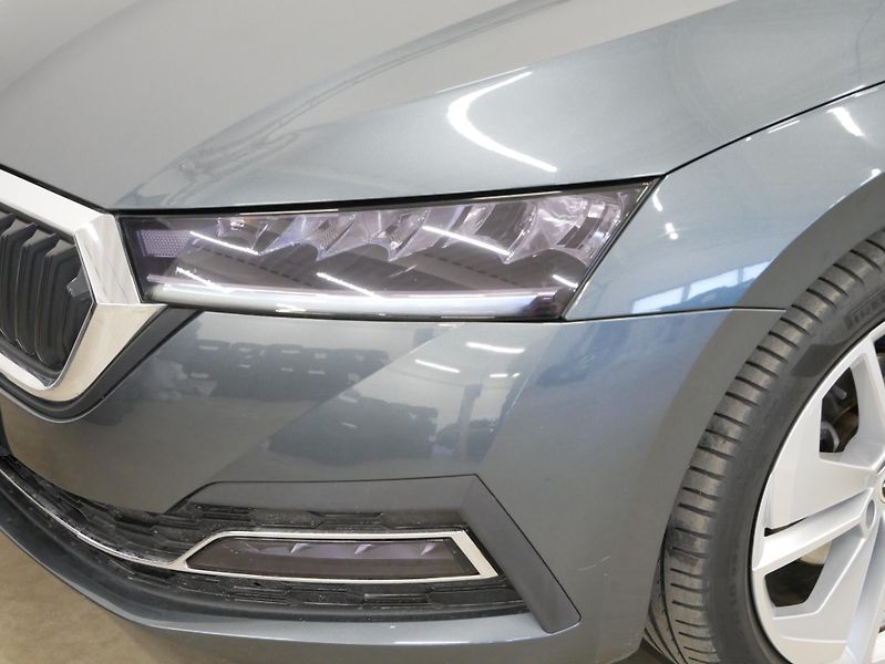 Škoda Octavia - fotka 9 z 29