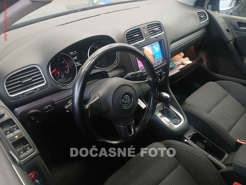 Volkswagen Golf (2011) 1.2 TSi, ČR, AT, autoAC - fotka 3 z 3