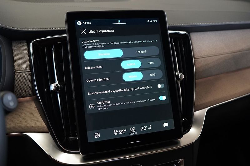 Volvo XC90 B5 AWD PLUS Dark, Vzduch, 360° - fotka 39 z 50