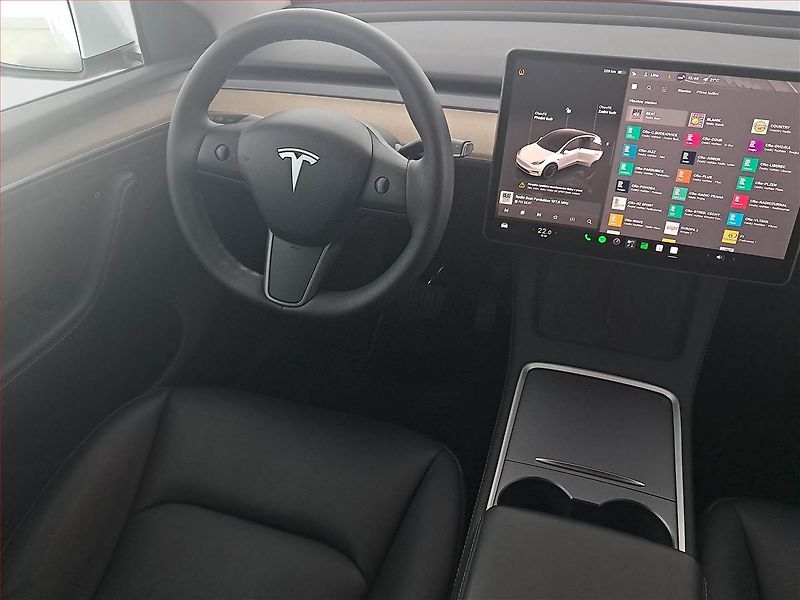 Tesla Model Y (2022) Long Range AWD 79kWh, SoH 91% - fotka 7 z 31