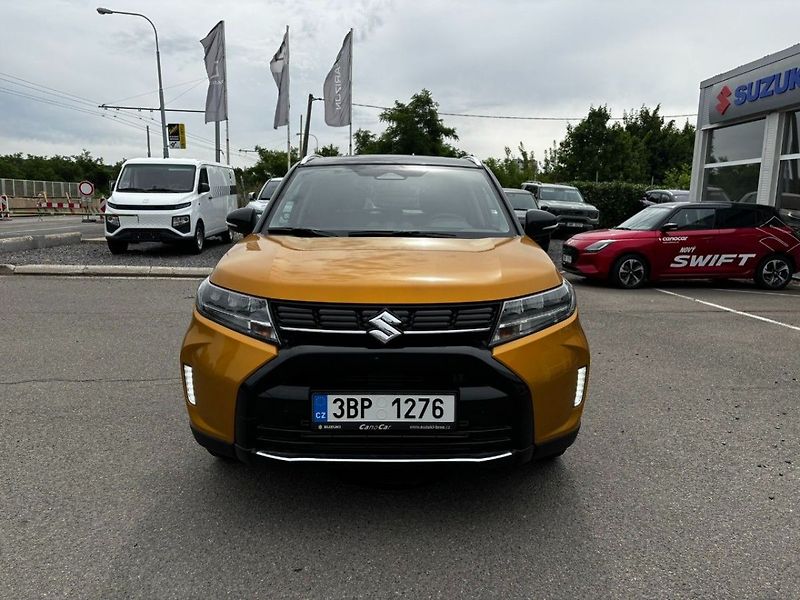 Suzuki Vitara 4x4 automat Elegance - fotka 2 z 11